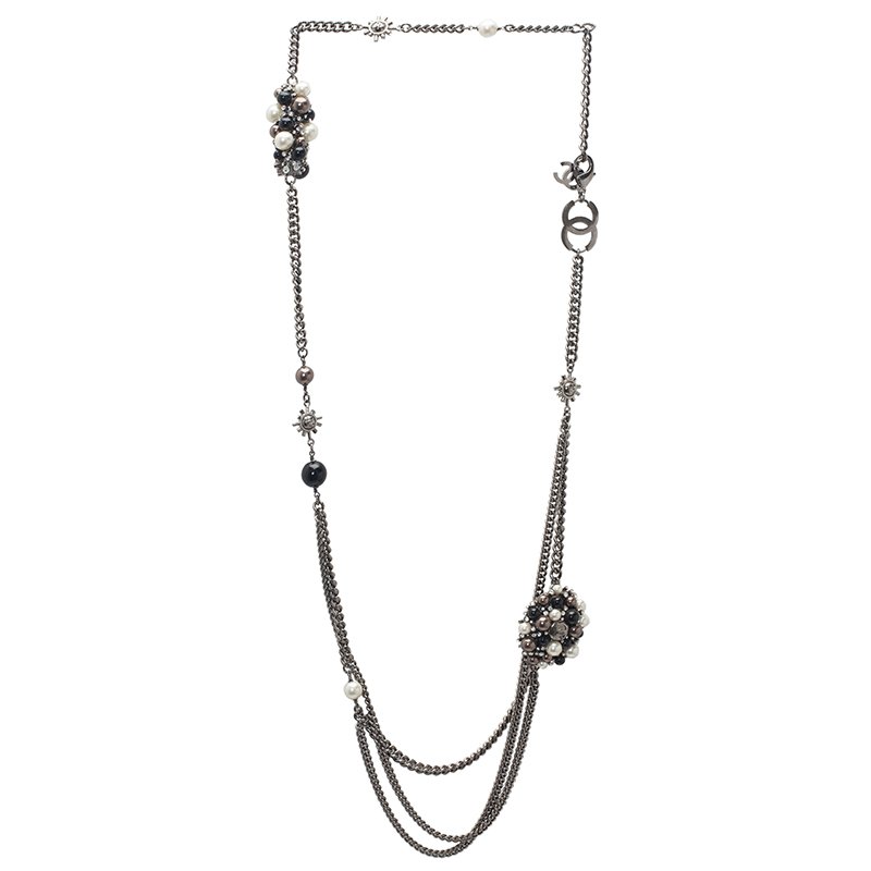 Pre Owned Chanel CC Crystal And Faux Pearl Long Silver Tone Necklace Belt