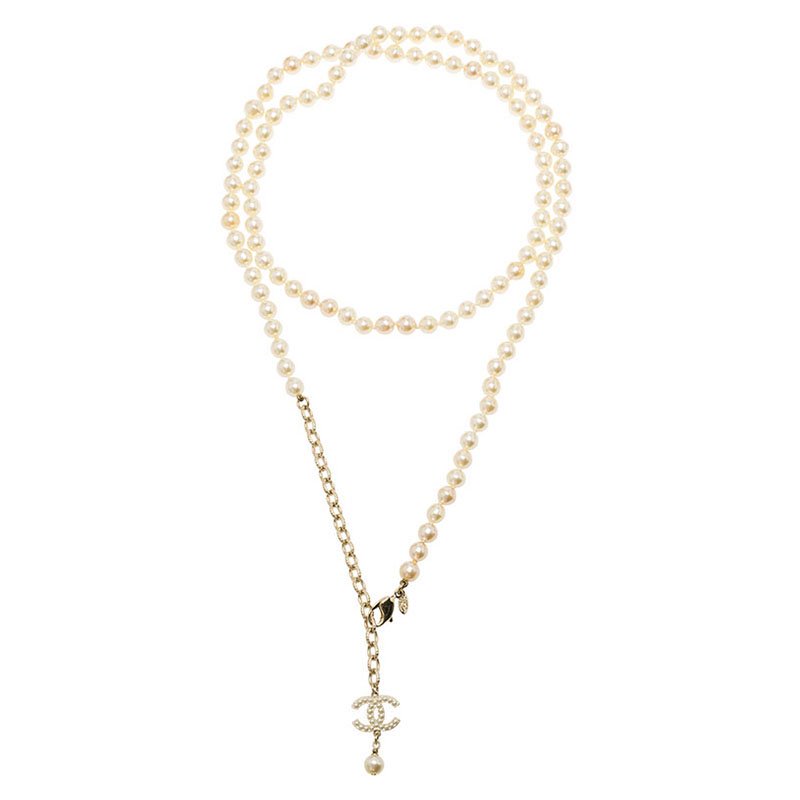 مملوكة مسبقًا Chanel Faux Pearl CC Classic Belt / Necklace