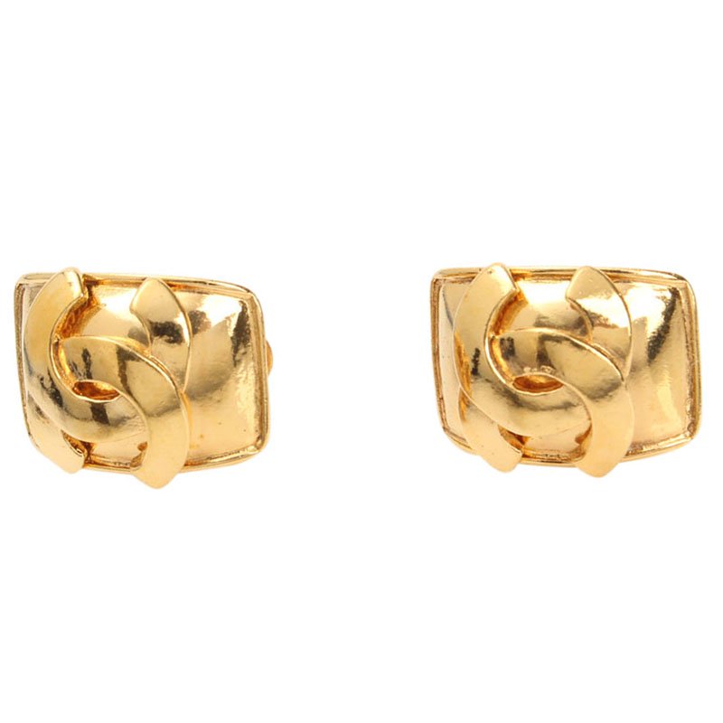 Pre Owned Chanel Vintage CC Logo Gold-Tone Clip On Stud Earrings