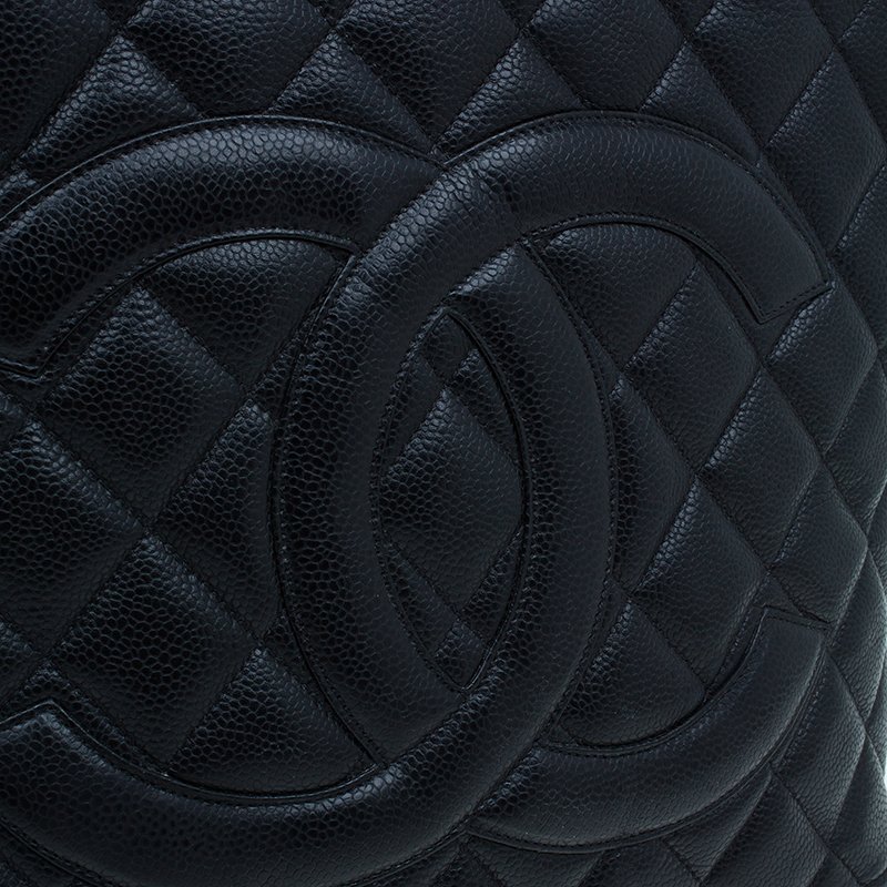 chanel CC Caviar Medallion Tote black Leather ref.788439 - Joli Closet