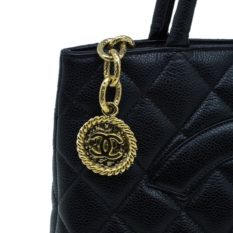 CHANEL Caviar Quilted Medallion Tote White 109562
