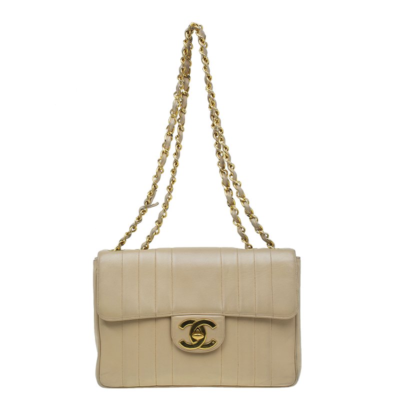 chanel vertical quilted bag