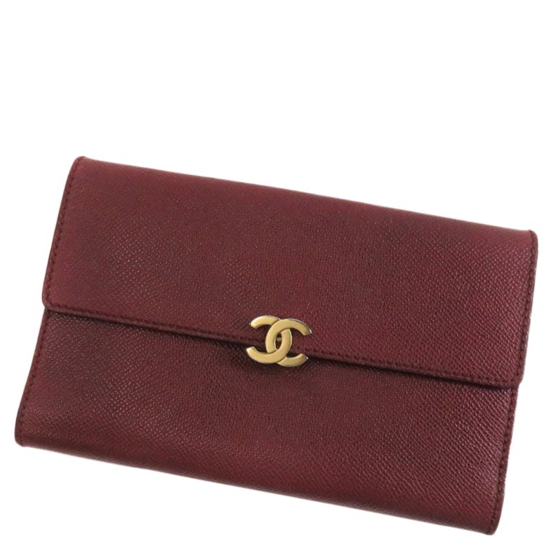 مملوكة مسبقًا Chanel Burgundy Leather CC Bi-Fold Wallet