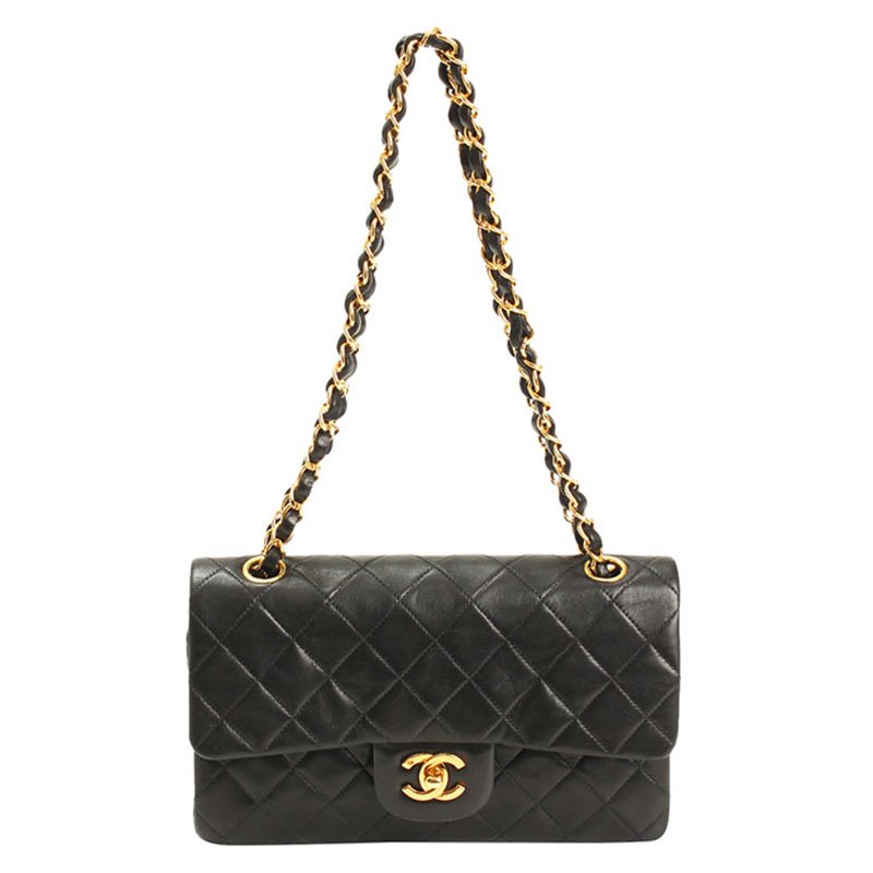 Pre Owned Chanel Black Quilted Lambskin Vintage Small Classic Flap Bag