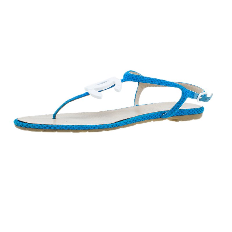 Pre Owned Chanel Blue Fabric CC Thong Sandals Size 37.5