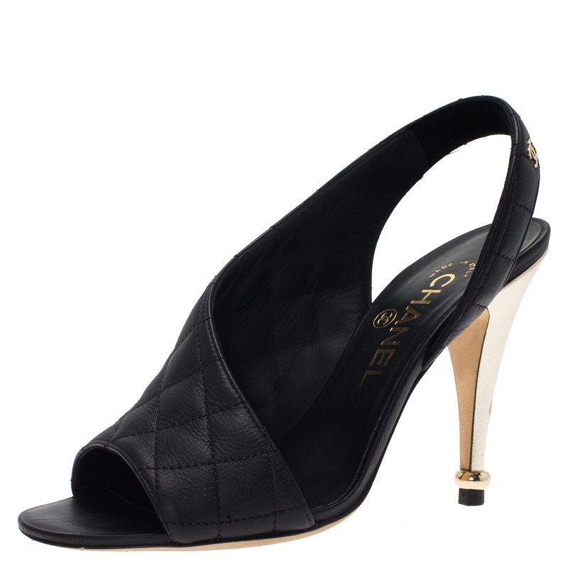 Pre Owned صندل شانيل دورسي جلد أسود مبطن بفتحة كعب مقاس 36