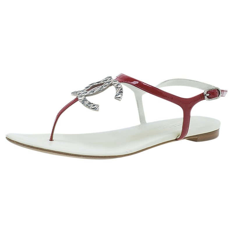 Chanel Red Leather CC Logo Thong Sandals Size 39
