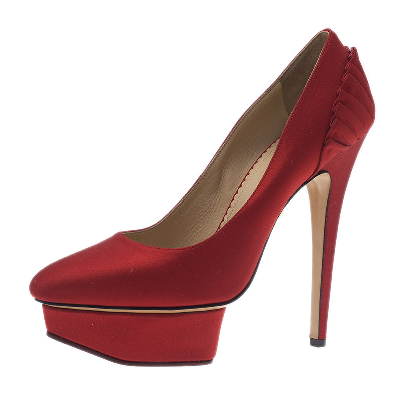 Pre Owned Charlotte Olympia Red Paloma Fan-Pleat Satin Pumps Size 38 