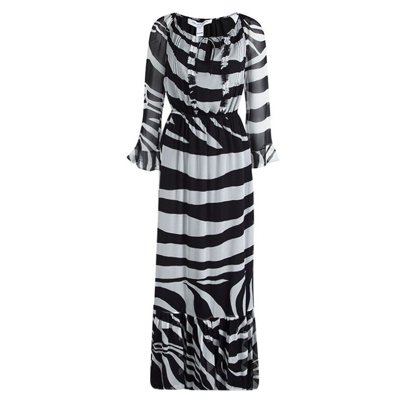 Pre Owned Diane Von Furstenberg Monochrome Zebra Printed Silk Simonia Gown S