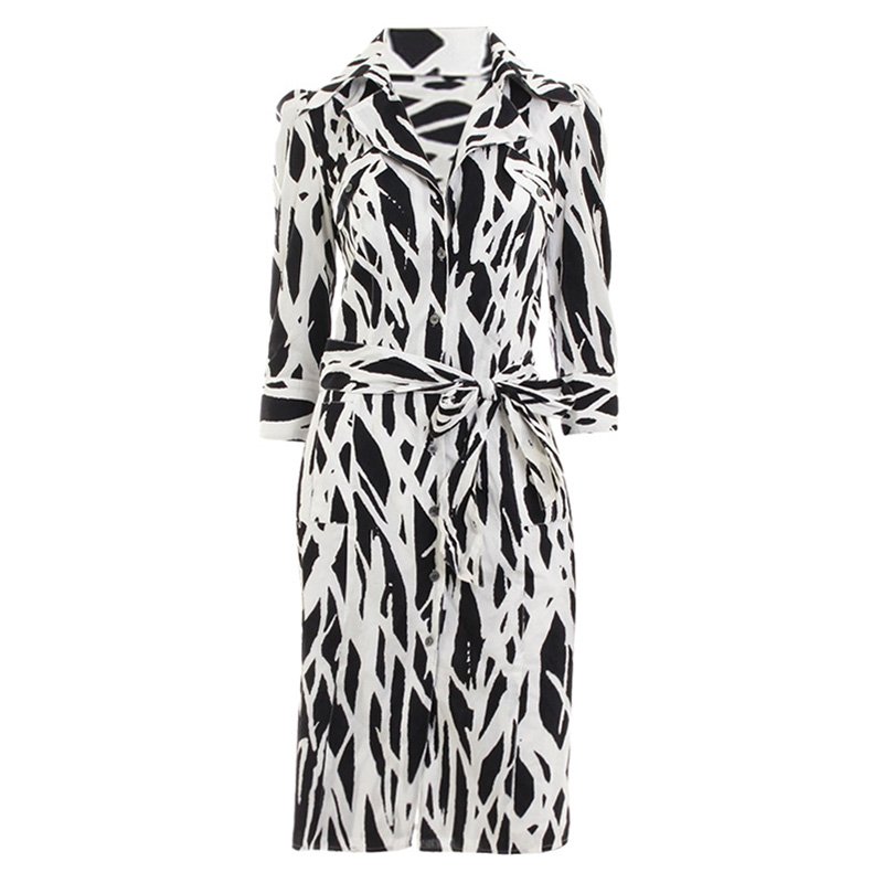 Pre Owned Diane von Furstenberg Monochrome Printed Wrap Dress S