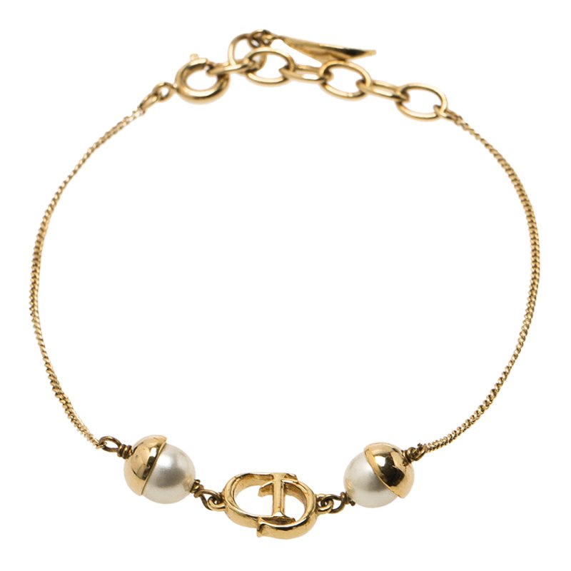Pre Owned Dior Mise En Dior Faux Pearl Gold Tone Bracelet