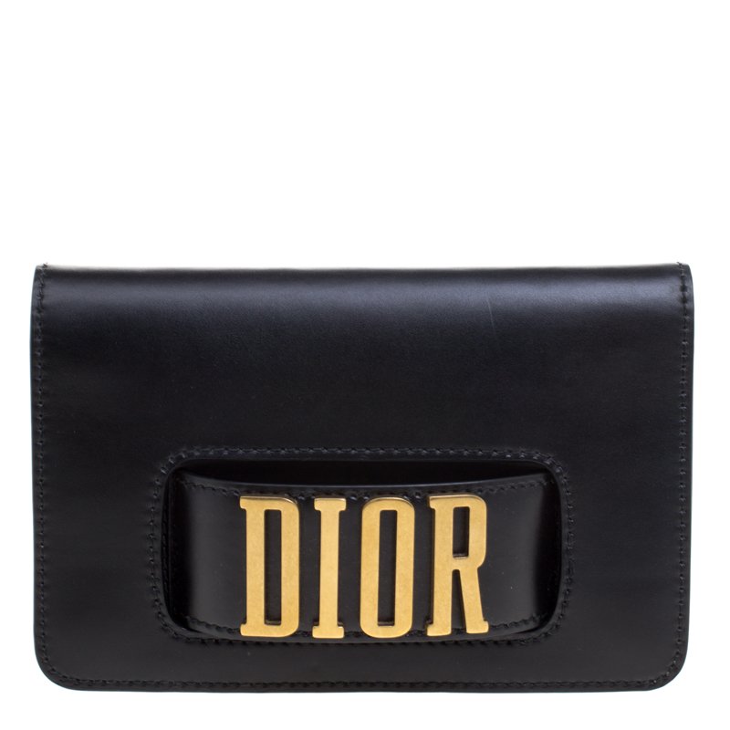 dior logo clutch