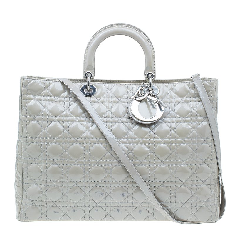 مملوكة مسبقًا Dior Grey Patent Leather Extra Large Lady Dior Tote