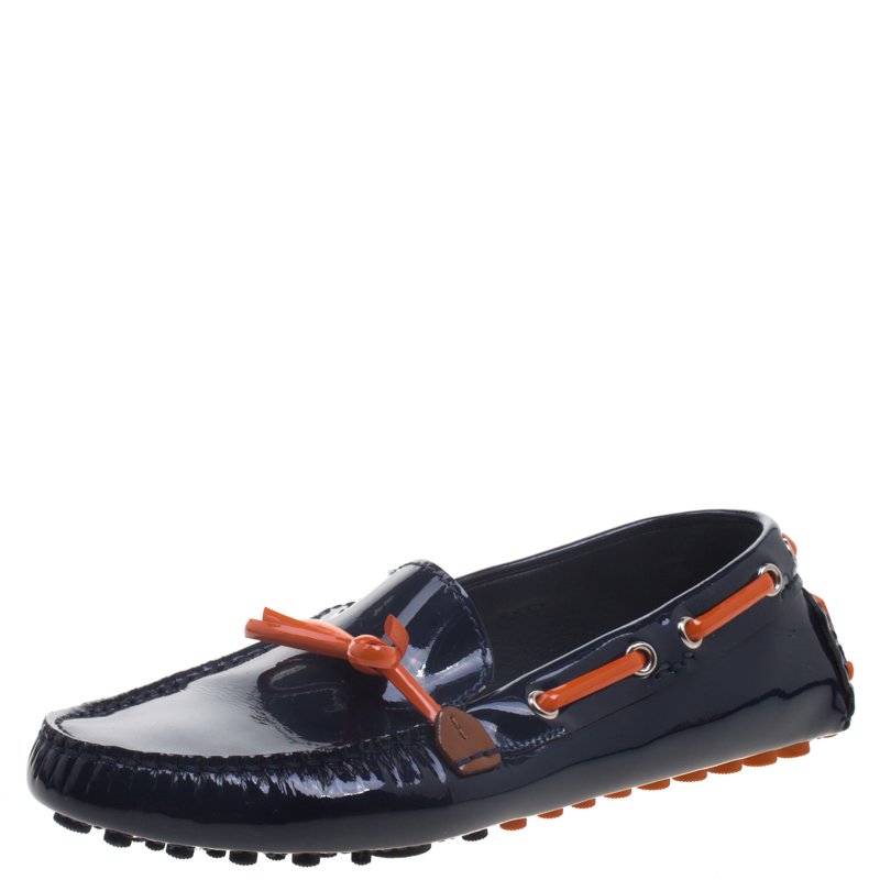 مملوكة مسبقًا Dior Navy Blue Patent Leather Bow Loafers Size 36