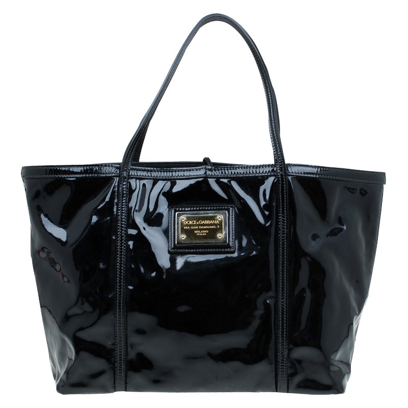 black patent tote