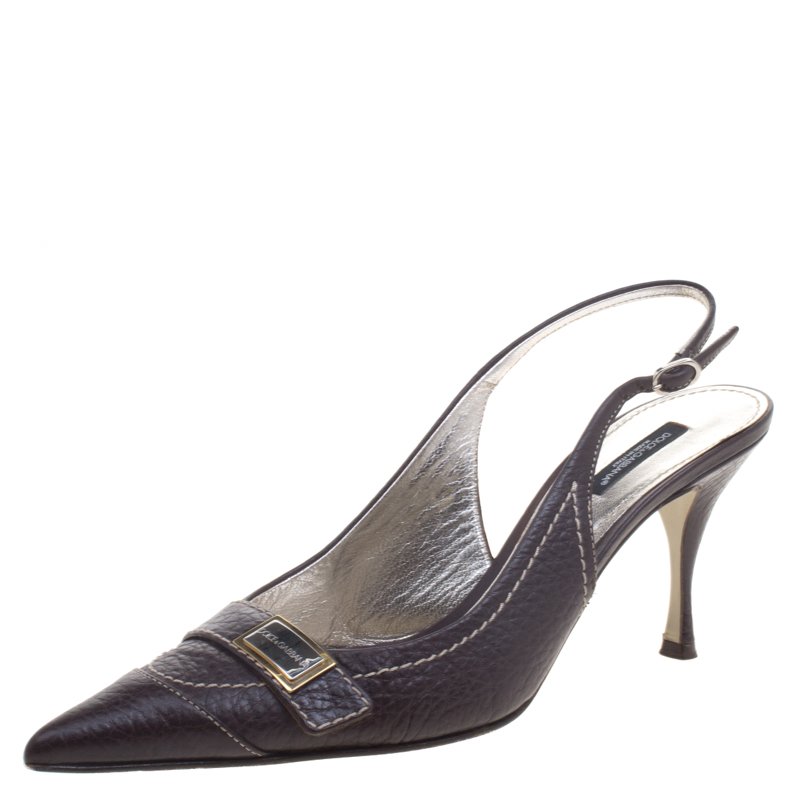 مملوكة مسبقًا صندل دولتشي آند غابانا جلد بني مقدمة مدببة كعب مفتوح مقاس 40