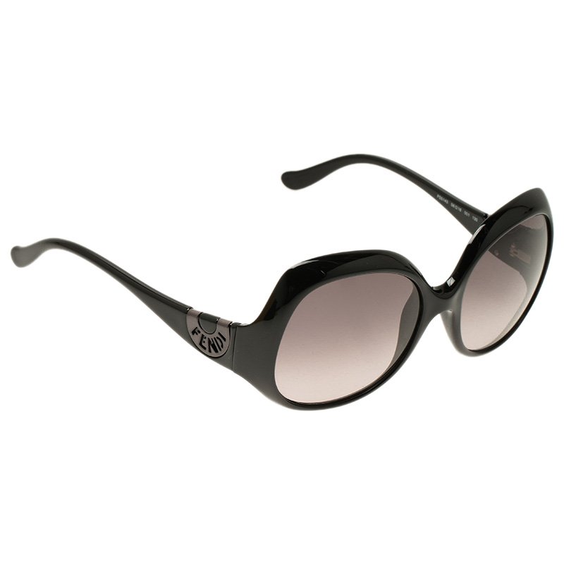نظارة شمسية فندي FS5143  سوداء عين القطة