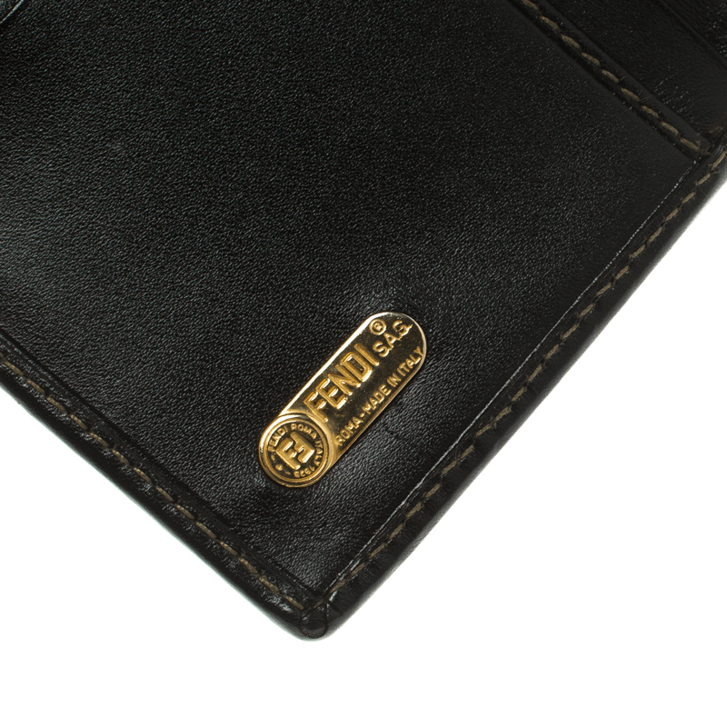 Fendi Wallet Pequin W lock Wallet — Lavish Resale Gulf Coast