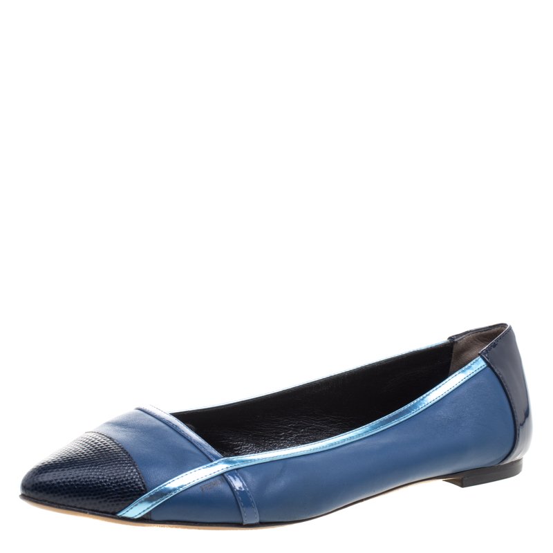 Pre Owned Fendi Blue Leather Pointed Toe Flats Size 37.5