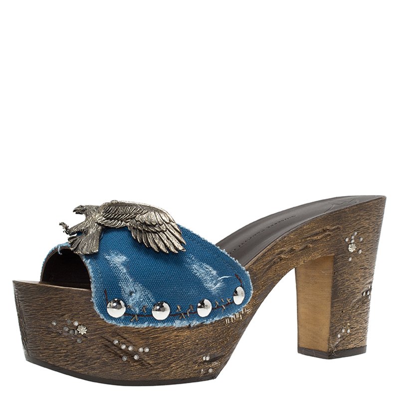 Pre Owned Giuseppe Zanotti Blue Canvas Eagle Embellished Saboot Platform Slides Size 41