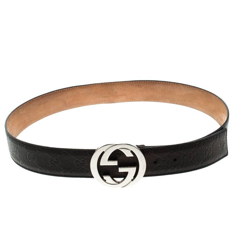 مملوكة مسبقًا حزام غوتشي جلد غوتشيسيما أسود ميتاليك G متداخلة بإبزيم 90 سم
