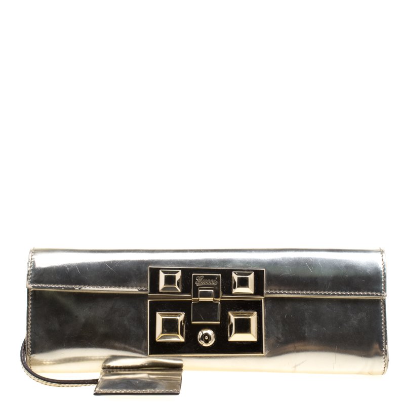 مملوكة مسبقًا Gucci Gold Patent Leather Flap Clutch
