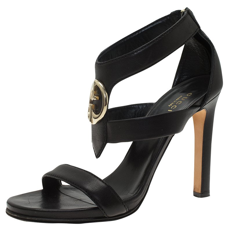 مملوكة مسبقًا Gucci Black Leather GG Back Zip Sandals Size 37.5