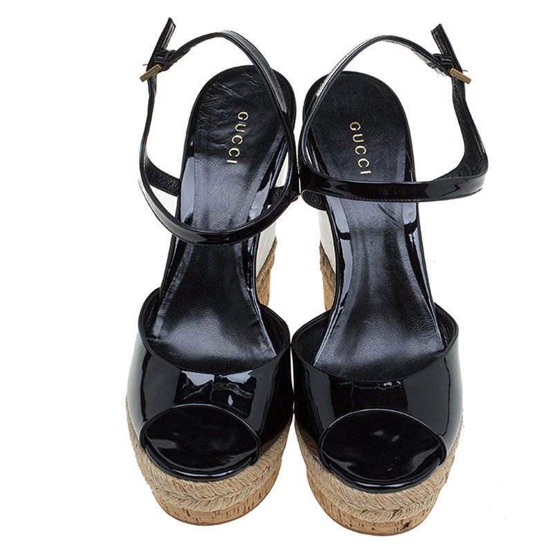 Gucci Black Patent Hollie Wedge Sandals Size 38.5 Gucci