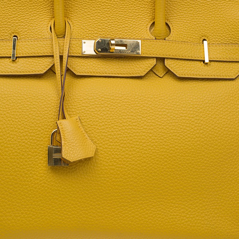 HERMÈS, GRIS PERLE BIRKIN 35CM OF CLEMENCE LEATHER WITH GOLD HARDWARE, Handbags & Accessories, 2020