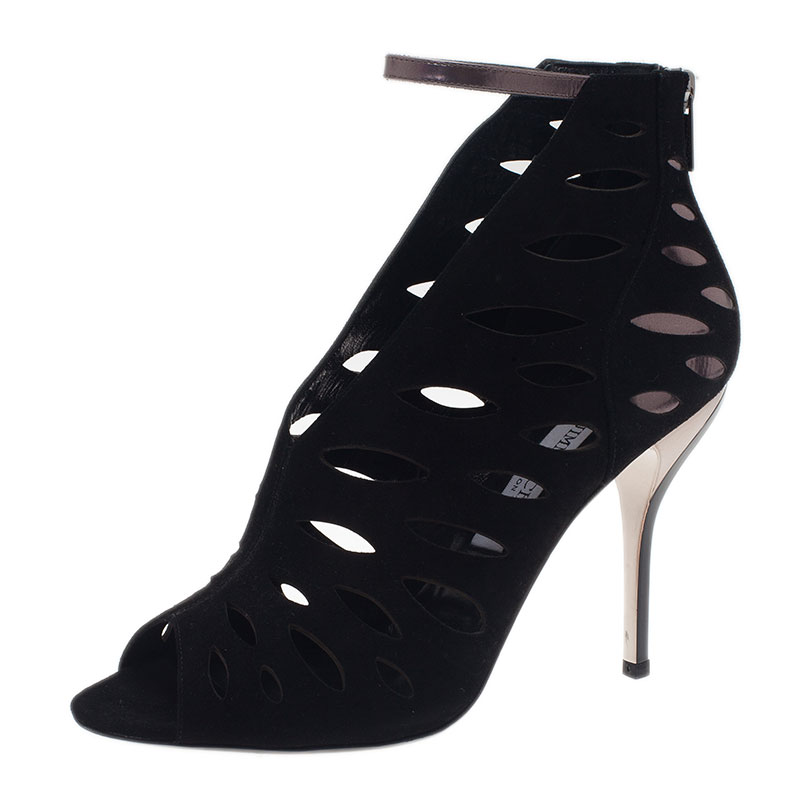 مملوكة مسبقًا Jimmy Choo Black Suede Tamera Cutout Ankle Strap Sandals Size 39.5