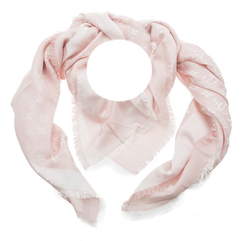 مملوكة مسبقًا Louis Vuitton Pink Monogram Denim Shawl