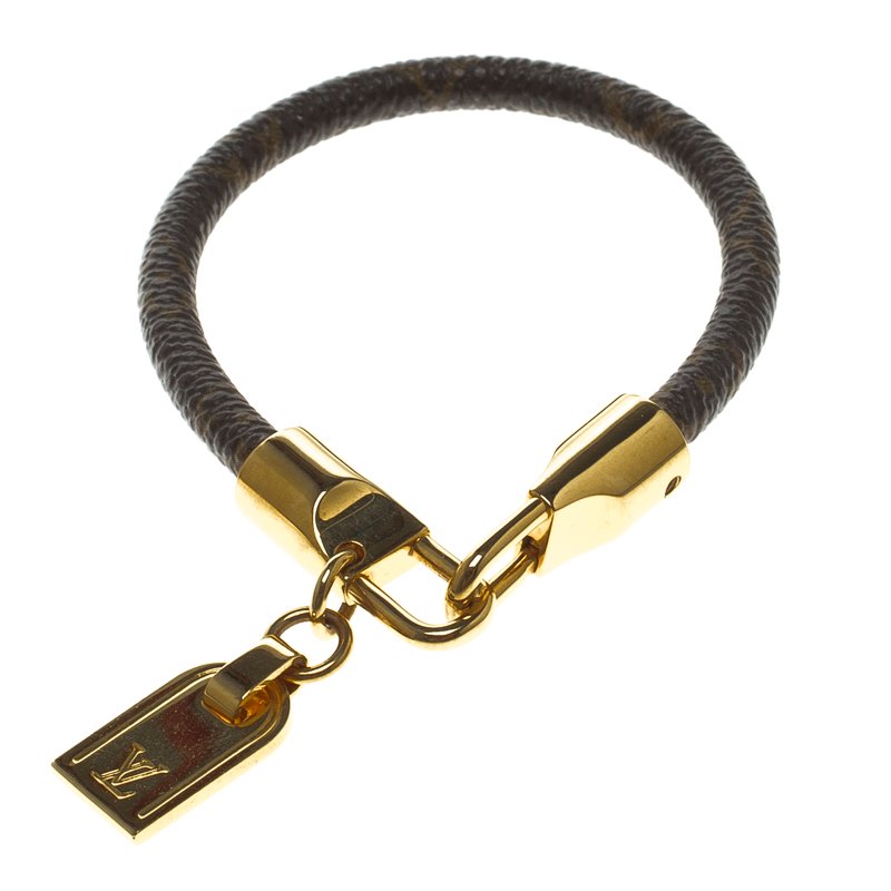 Pre Owned Louis Vuitton Monogram Luck It Gold Tone Bracelet 16cm