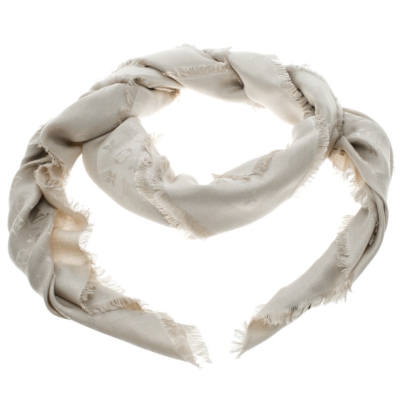 Pre Owned Louis Vuitton Beige Monogram Silk and Wool Shawl