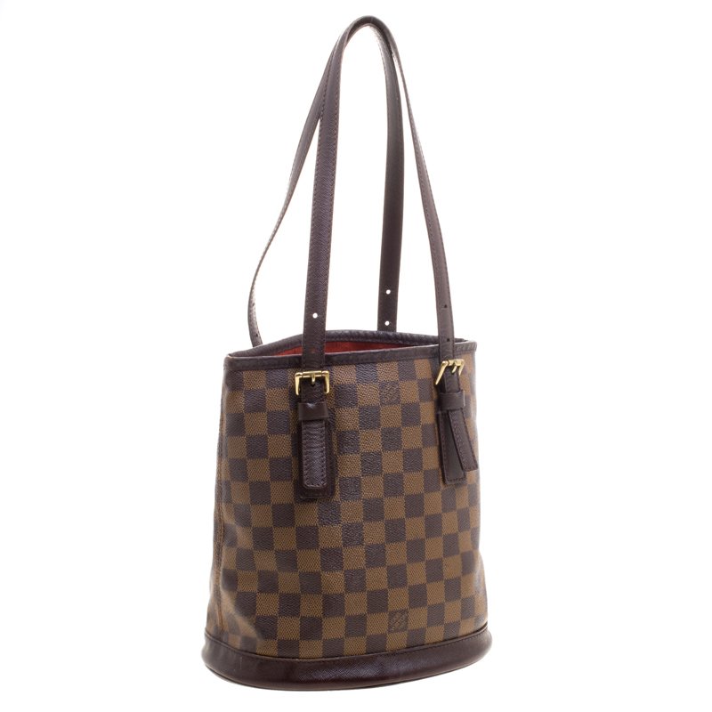 Sold at Auction: Louis Vuitton Marais Damier Designer Bucket Bag