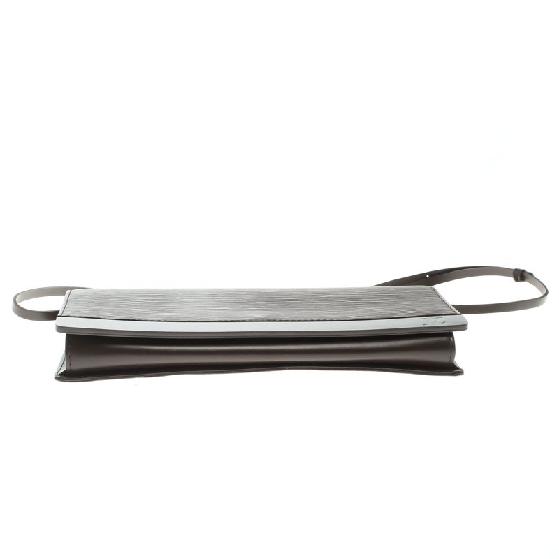 Louis Vuitton Honfleur Black Leather Clutch Bag (Pre-Owned) – Bluefly