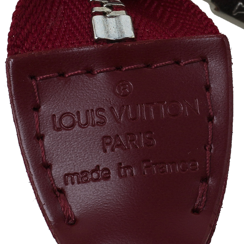 Louis Vuitton Red Epi Pochette Accessoires ○ Labellov ○ Buy and Sell  Authentic Luxury