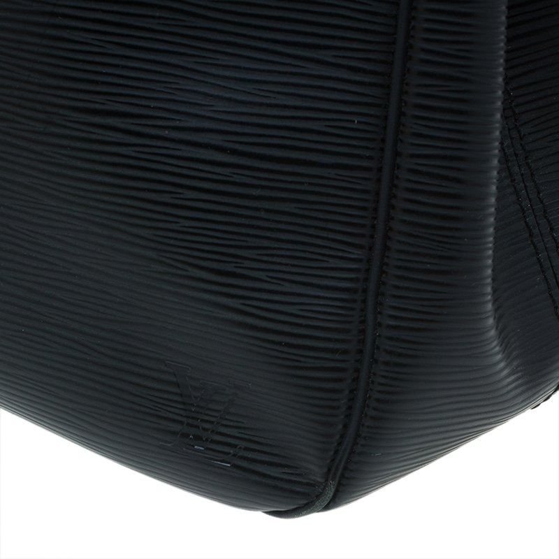 Louis Vuitton Leather Passy PM Bag — UFO No More