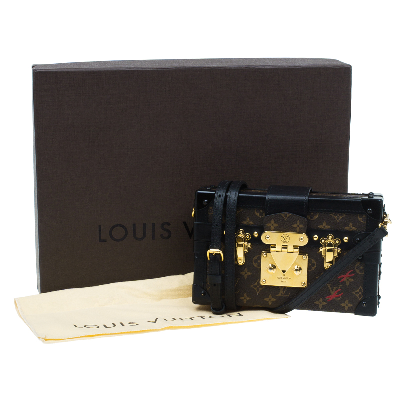 Shop Louis Vuitton PETITE MALLE 2022 SS Petite malle (M59179) by