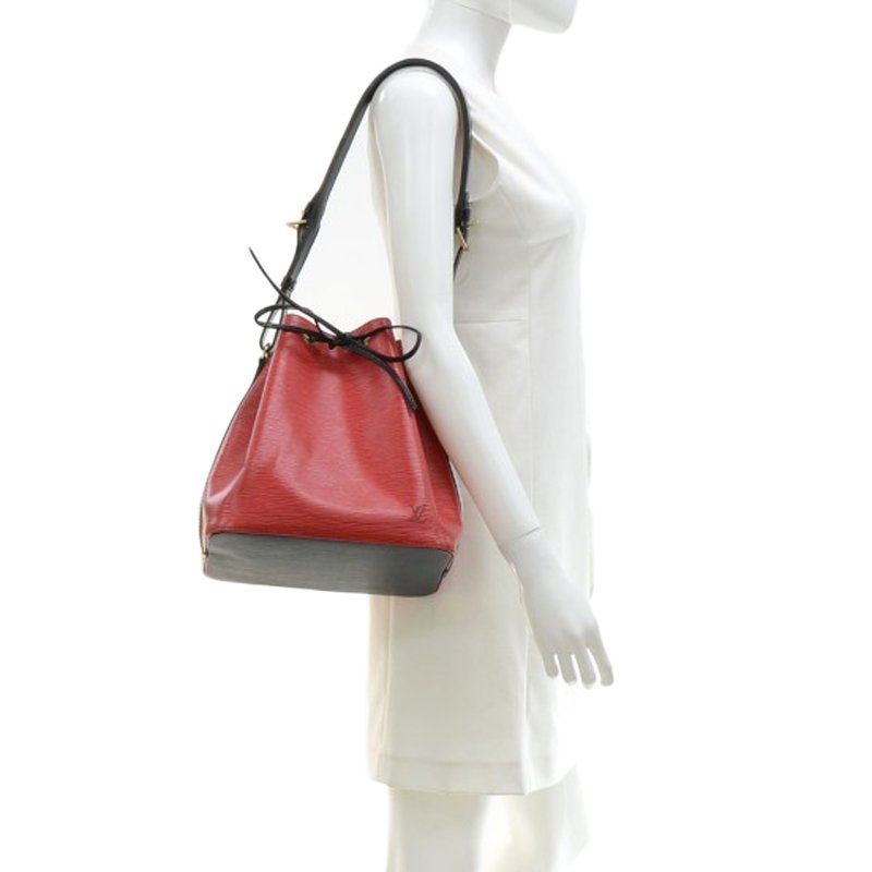 LOUIS VUITTON PETIT NOE Epi Red Shoulder Bag No.1380