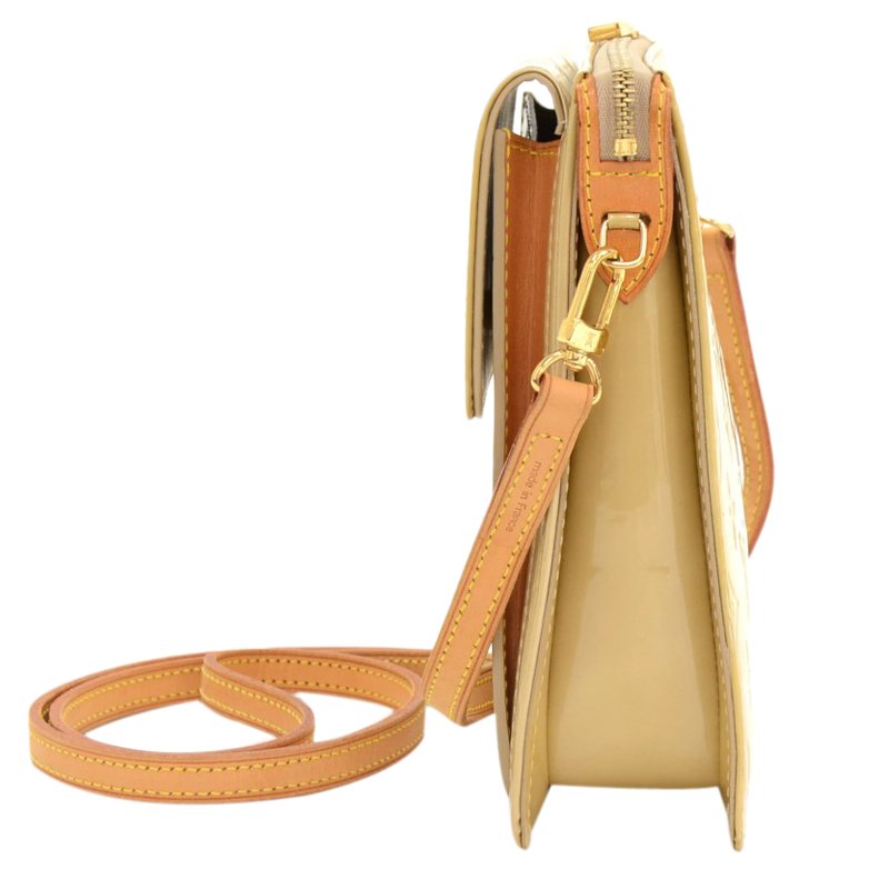 Louis Vuitton Mott Beige Vernis Leather Shoulder Bag at 1stDibs