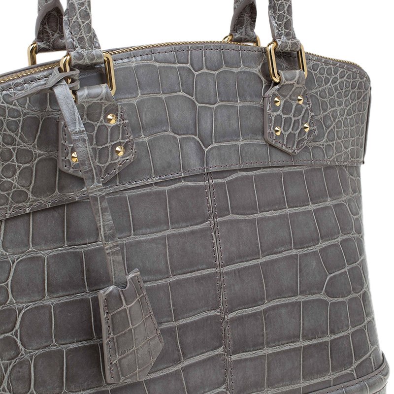 Louis Vuitton Red Alligator Lockit MM Bag. Excellent Condition. 14, Lot  #58296