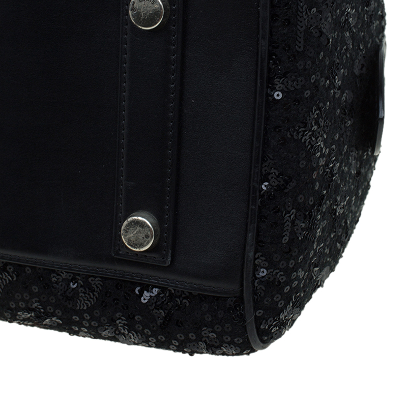 LOUIS VUITTON, a leather and woolmix monogrammed sequin embellished  handbag, Sunshine express speedy 30. - Bukowskis