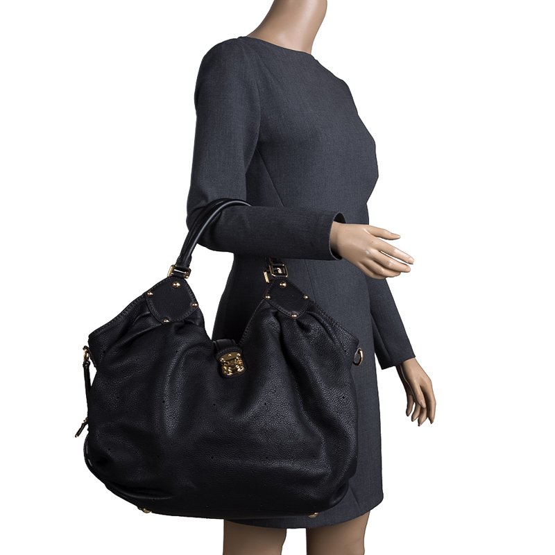 Louis Vuitton Black Mahina Leather L Hobo Bag.  Luxury