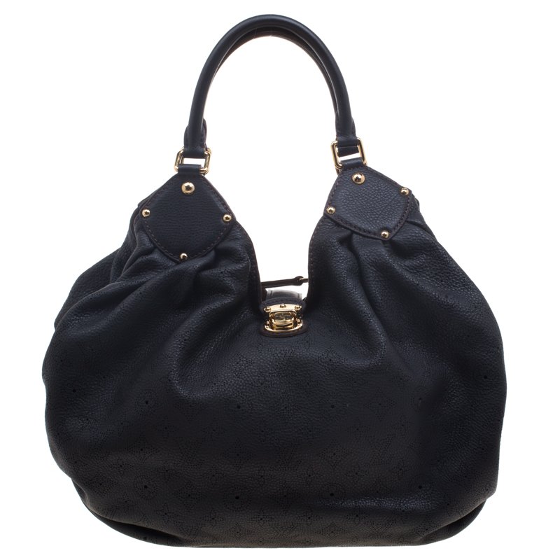 Louis Vuitton Mahina XL Hobo Black Leather ref.24955 - Joli Closet