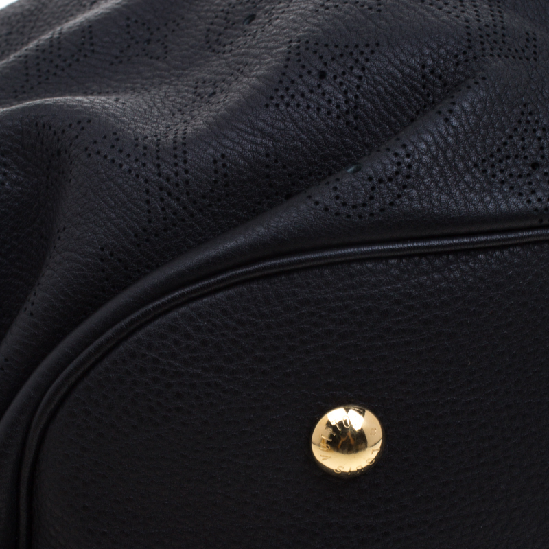 Louis Vuitton, Bags, Authentic Louis Vuitton M93979 Monogram Mahina  Mahinaxl Shoulder Bag Tote Bag