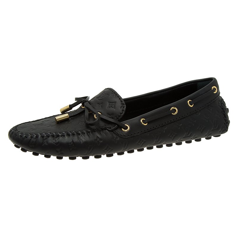 Louis Vuitton Lv woman shoes leather loafers  Louis vuitton loafers, Louis  vuitton shoes, Leather shoes woman