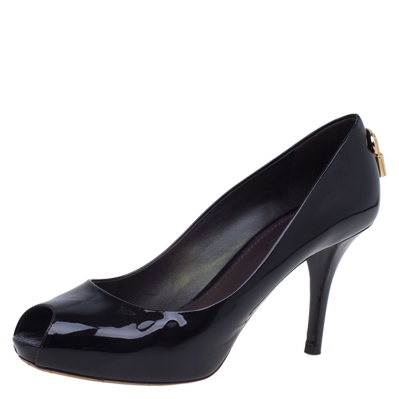 Pre Owned Louis Vuitton Plum Patent Oh Really! Peep Toe Platform Pumps Size 39