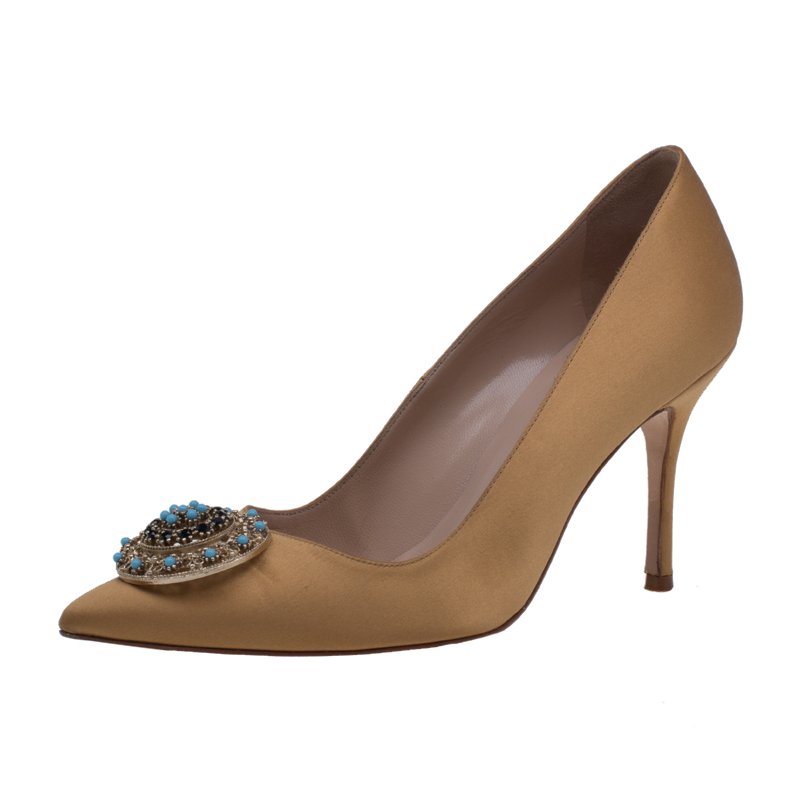 Pre Owned Manolo Blahnik Yellow Satin Giuba Embellished Pumps Size 36.5