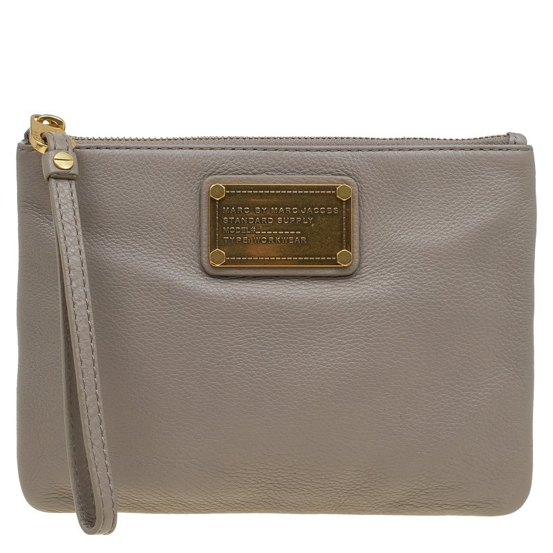 Marc by Marc Jacobs Grey Leather Classic Q Wristlet Clutch
