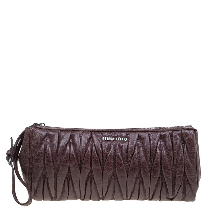 Pre Owned Miu Miu Brown Matelasse Lux Leather Wristlet Clutch 